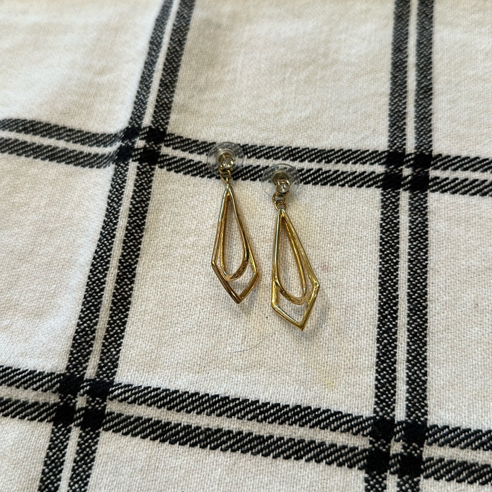 C Wonder Gold Earrings